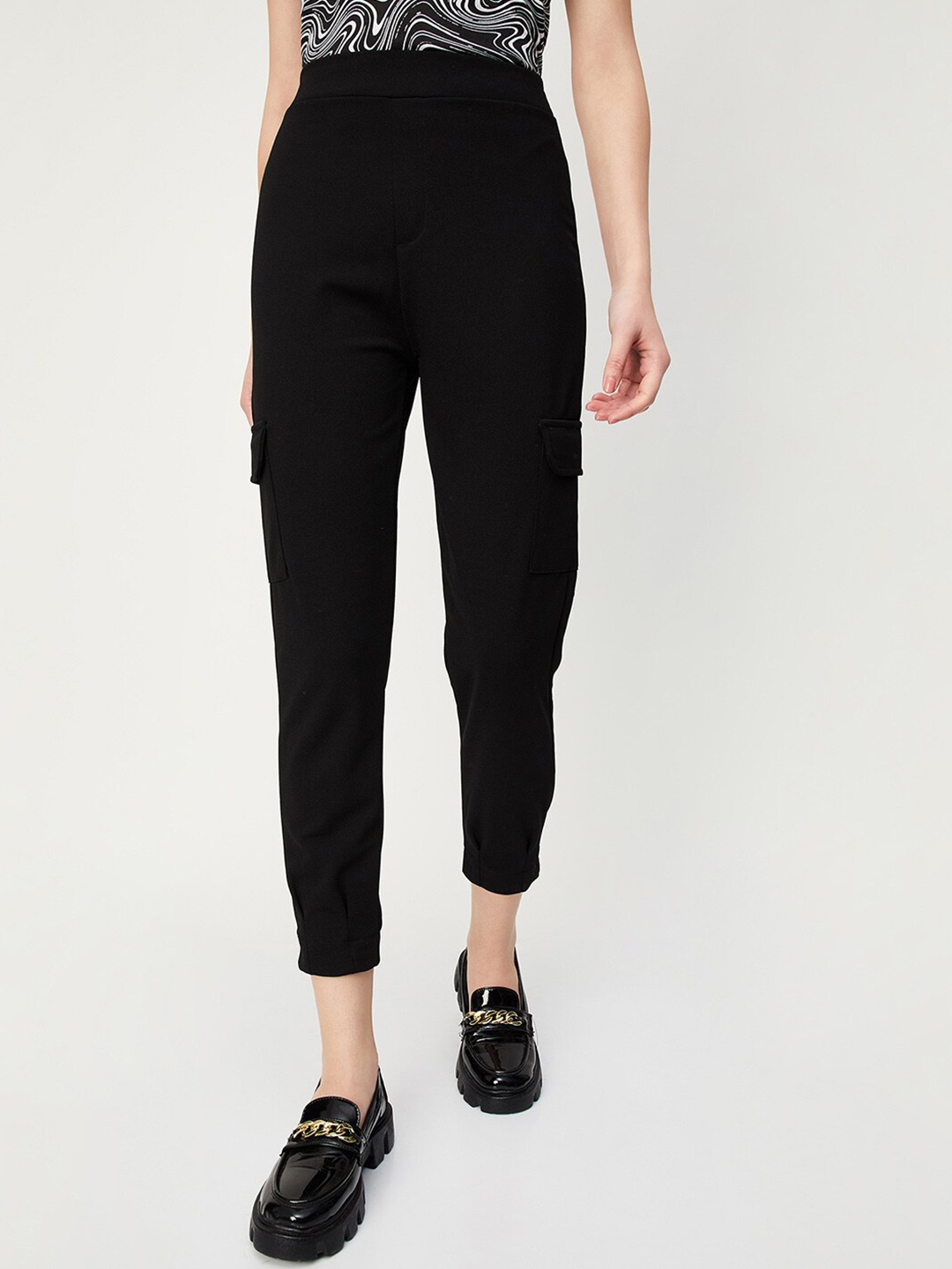 

max Women Mid-Rise Cargos Trousers, Black