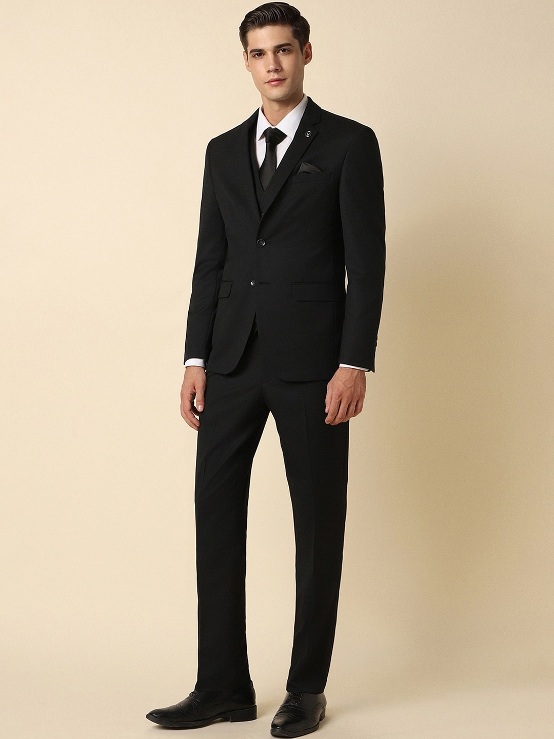 

Allen Solly 3 Piece Single Breasted Slim Fit Formal Blazer and Waistcoat & Trousers, Black