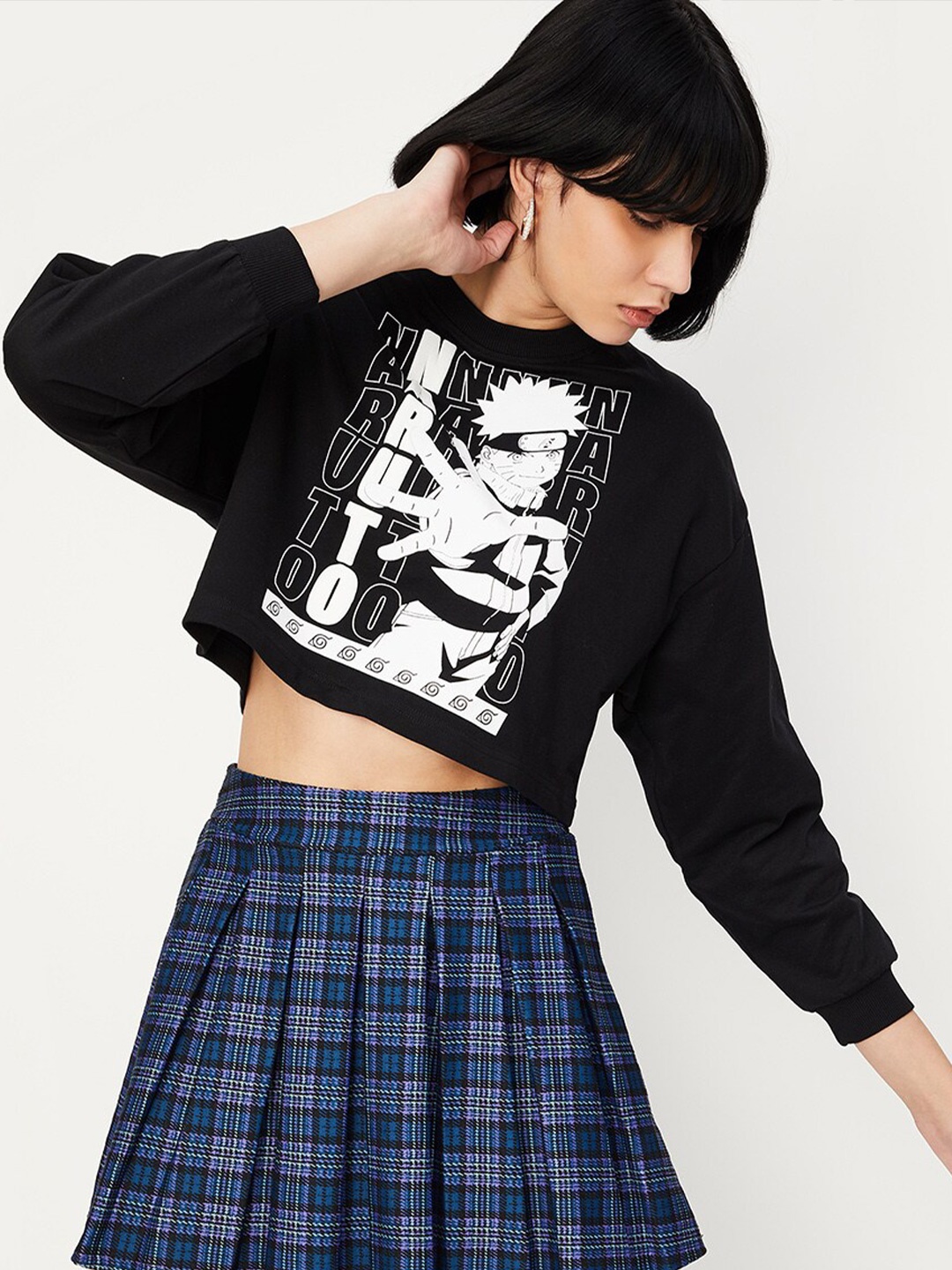 

max Naruto Printed Cropped Cotton Pullover, Black