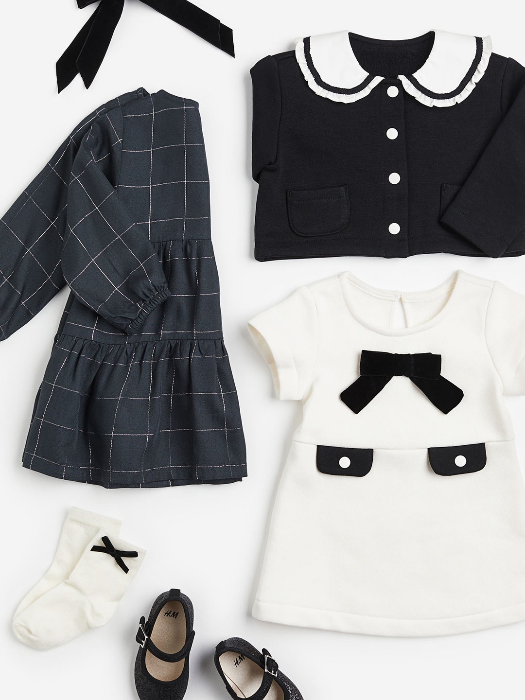 

H&M Girls Collared Sweatshirt Cardigan, Black