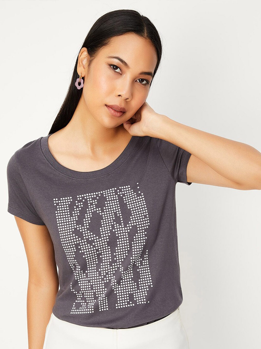 

max Typography Printed Pure Cotton T-shirt, Grey
