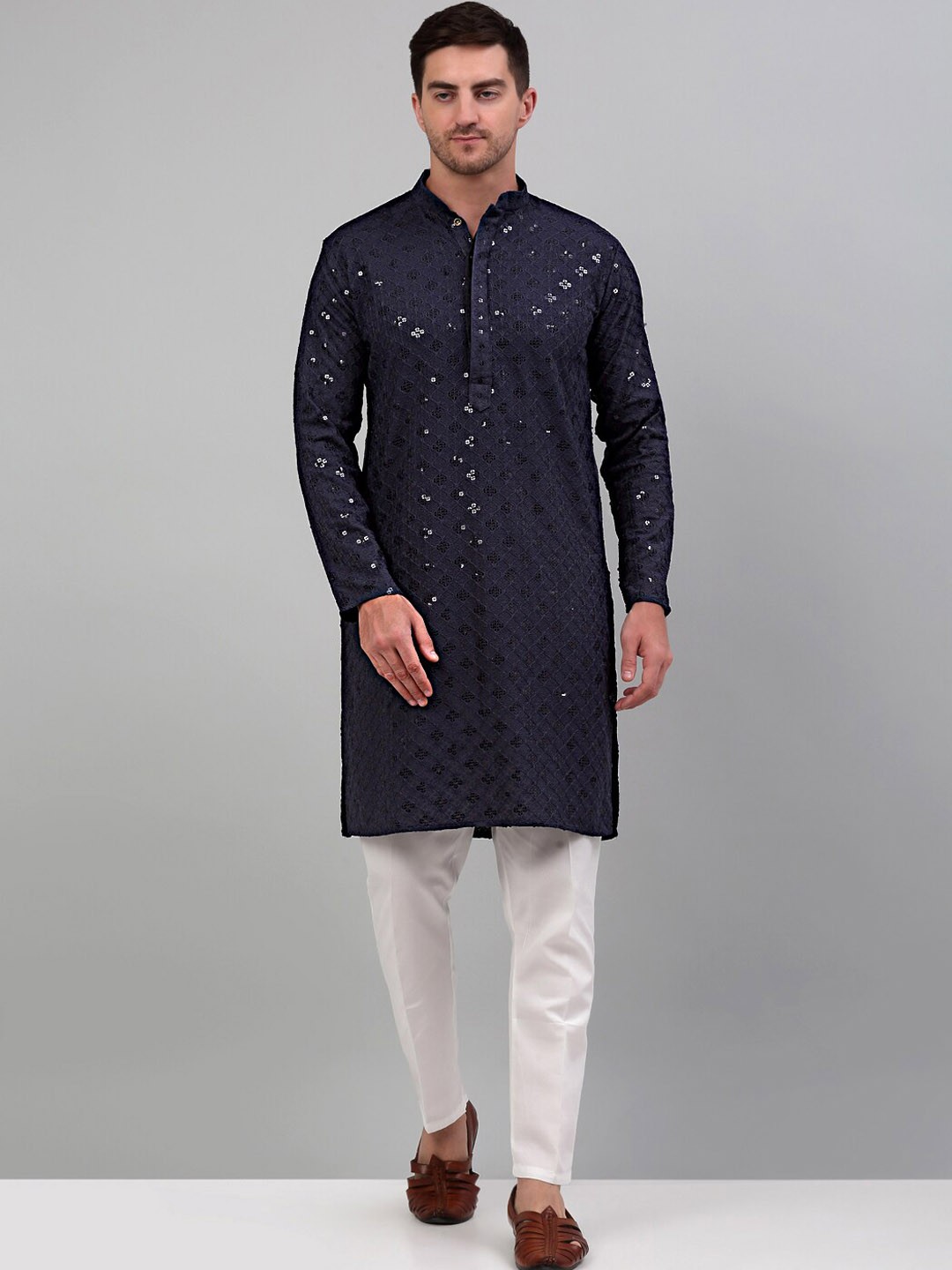 

Jompers Chikankari Embroidered Sequinned Kurta, Grey