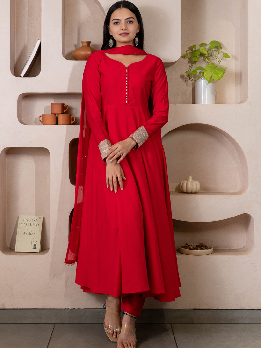 

WEAVLLITE Sweetheart Neck Anarkali Kurta with Trousers & Dupatta, Red