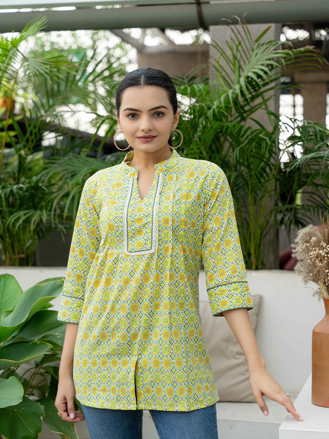 

WEAVLLITE Floral Printed Cotton Mandarin Collar Tunic, Green