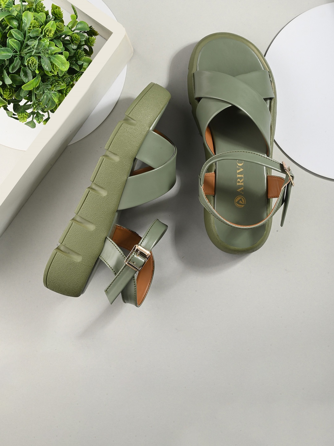 

ARIVO Cross Strap Flatform Heels, Olive