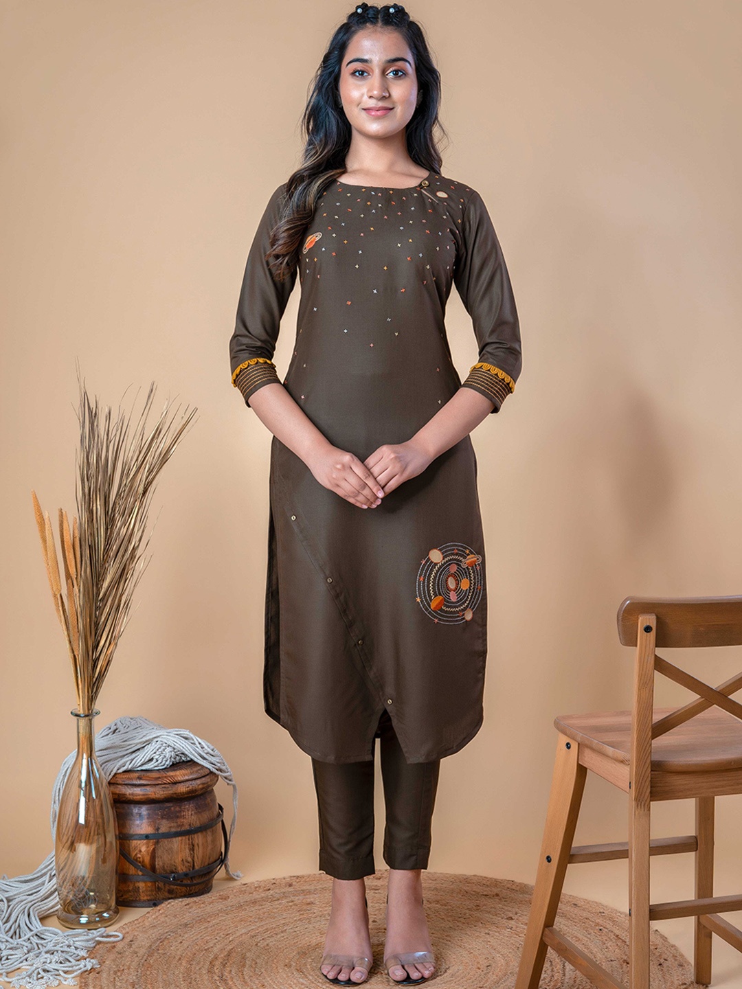 

LAAKHI Ethnic Motifs Embroidered Round Neck Straight Cotton Kurta, Brown