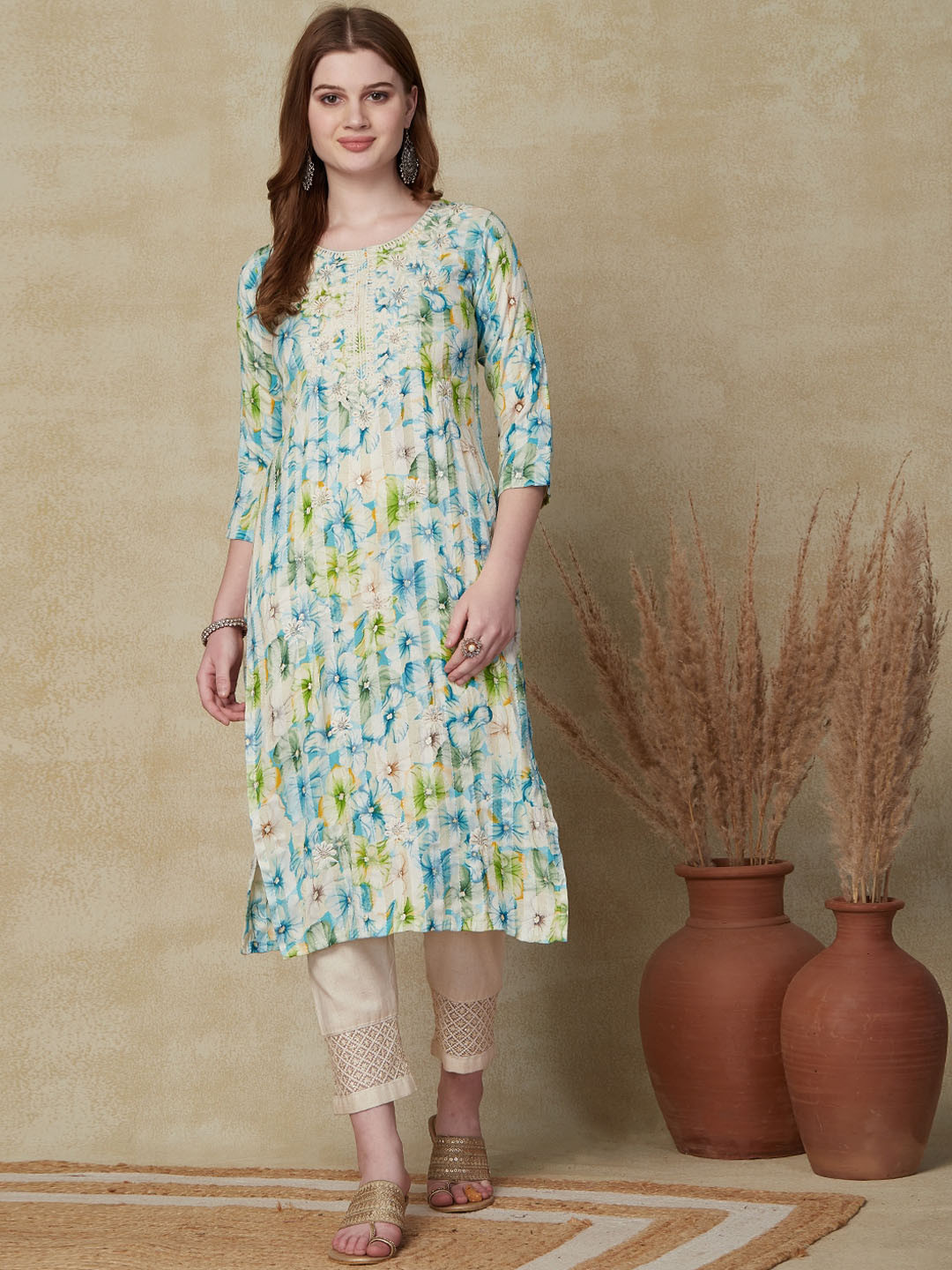 

FASHOR Dyed Thread Work Kurta, Turquoise blue