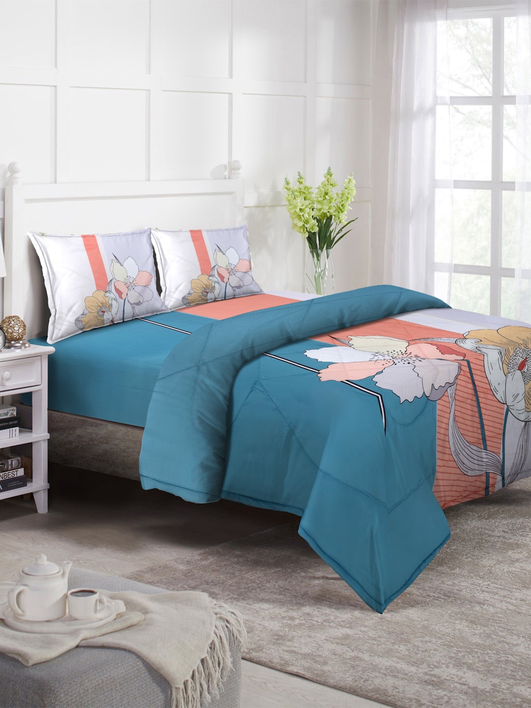 

KLOTTHE Blue & Peach Colour Floral Printed Mild Winter Double King Bedding Set