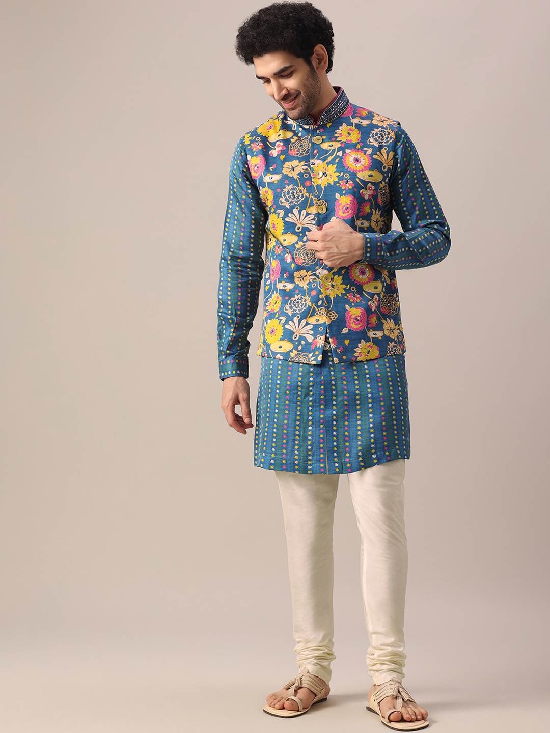 

KALKI Fashion Floral Printed Regular Straight Kurta & Pyjamas With Nehru jacket, Blue