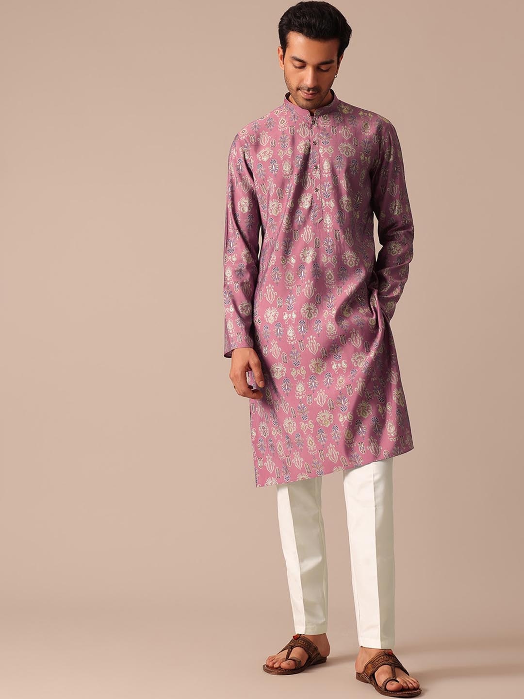 

KALKI Fashion Ethnic Motif Printed Regular Straight Kurta with Pyjamas, Pink