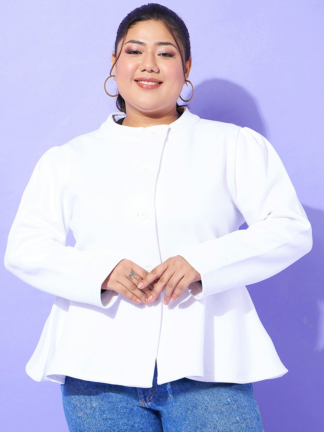 

SASSAFRAS Curve Plus Size White Mandarin Collar Tailored Jacket