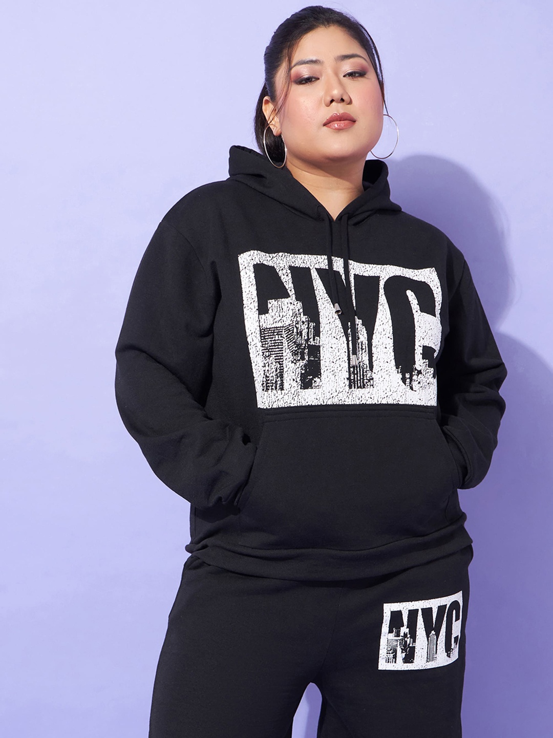 

SASSAFRAS Curve Plus Size Hooded Neck Typography Printed Sweatshirt With Joggers Co-Ords, Black