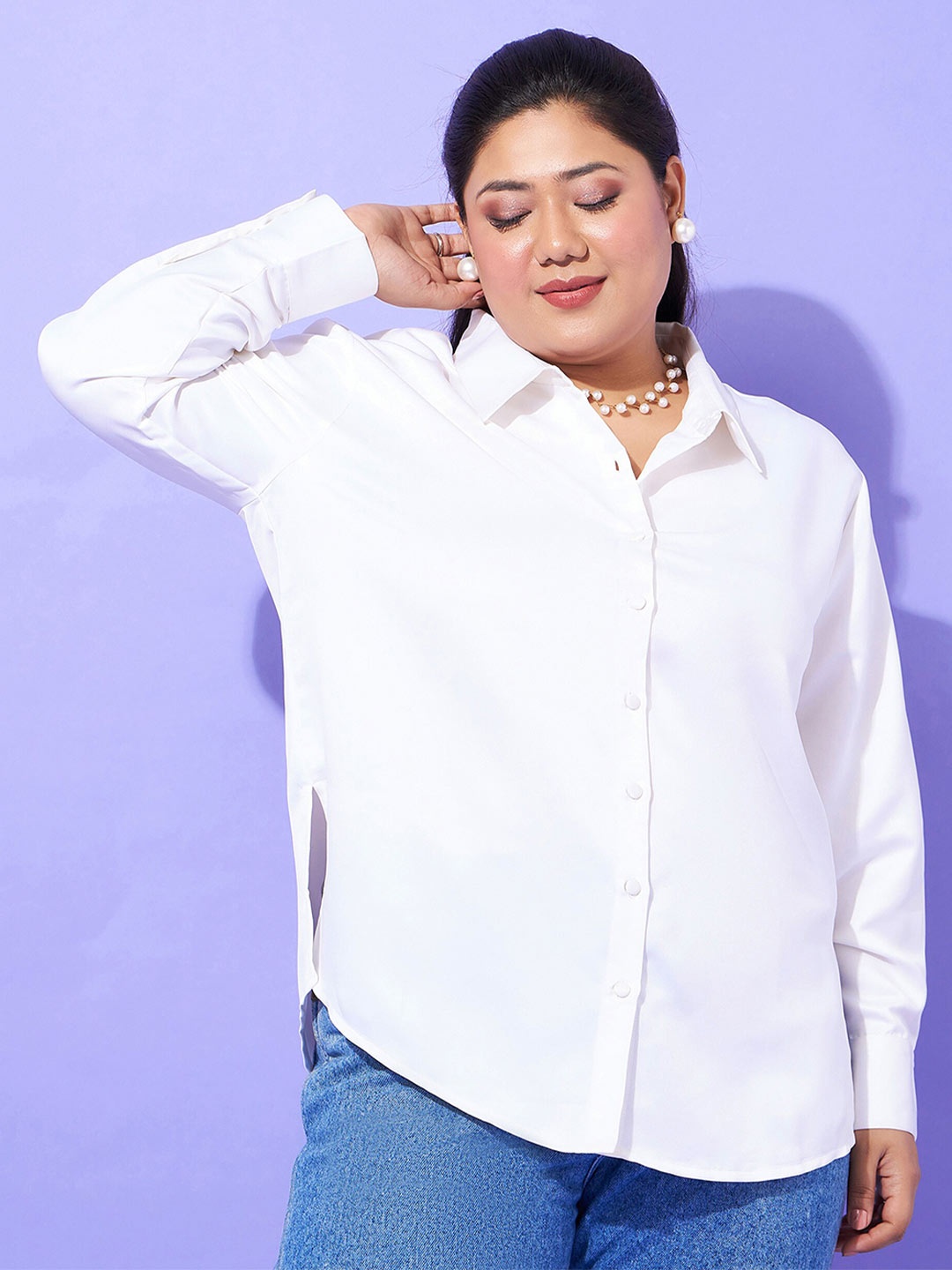 

SASSAFRAS Curve Plus Size Comfort Satin Shirt, White
