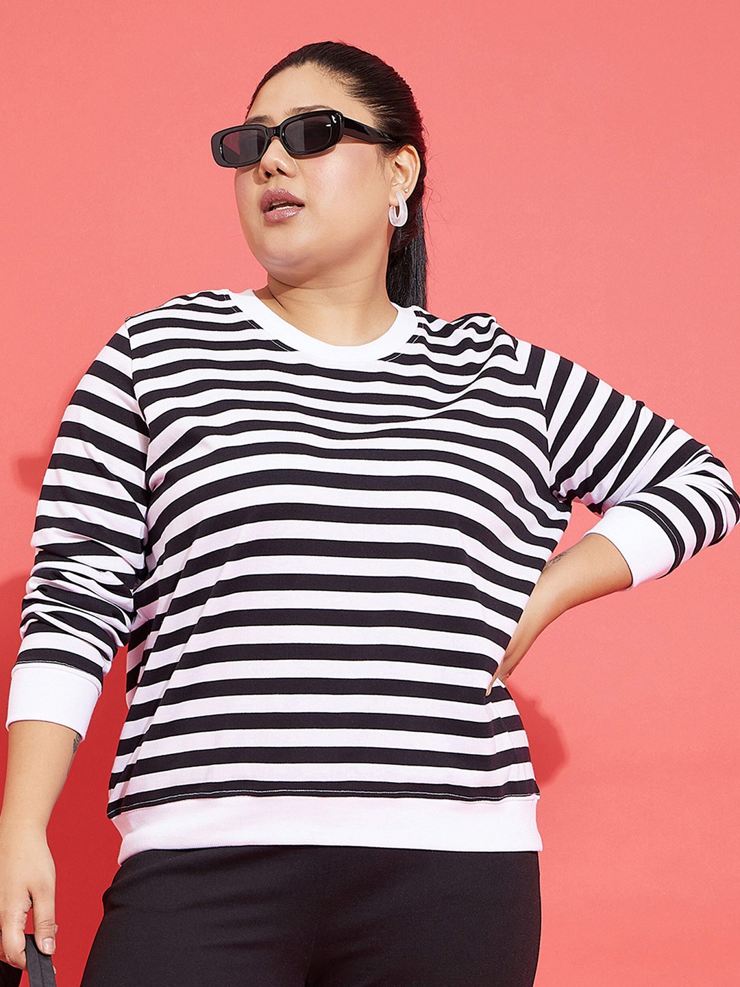 

SASSAFRAS Curve Plus Size Striped Sweatshirt, Black