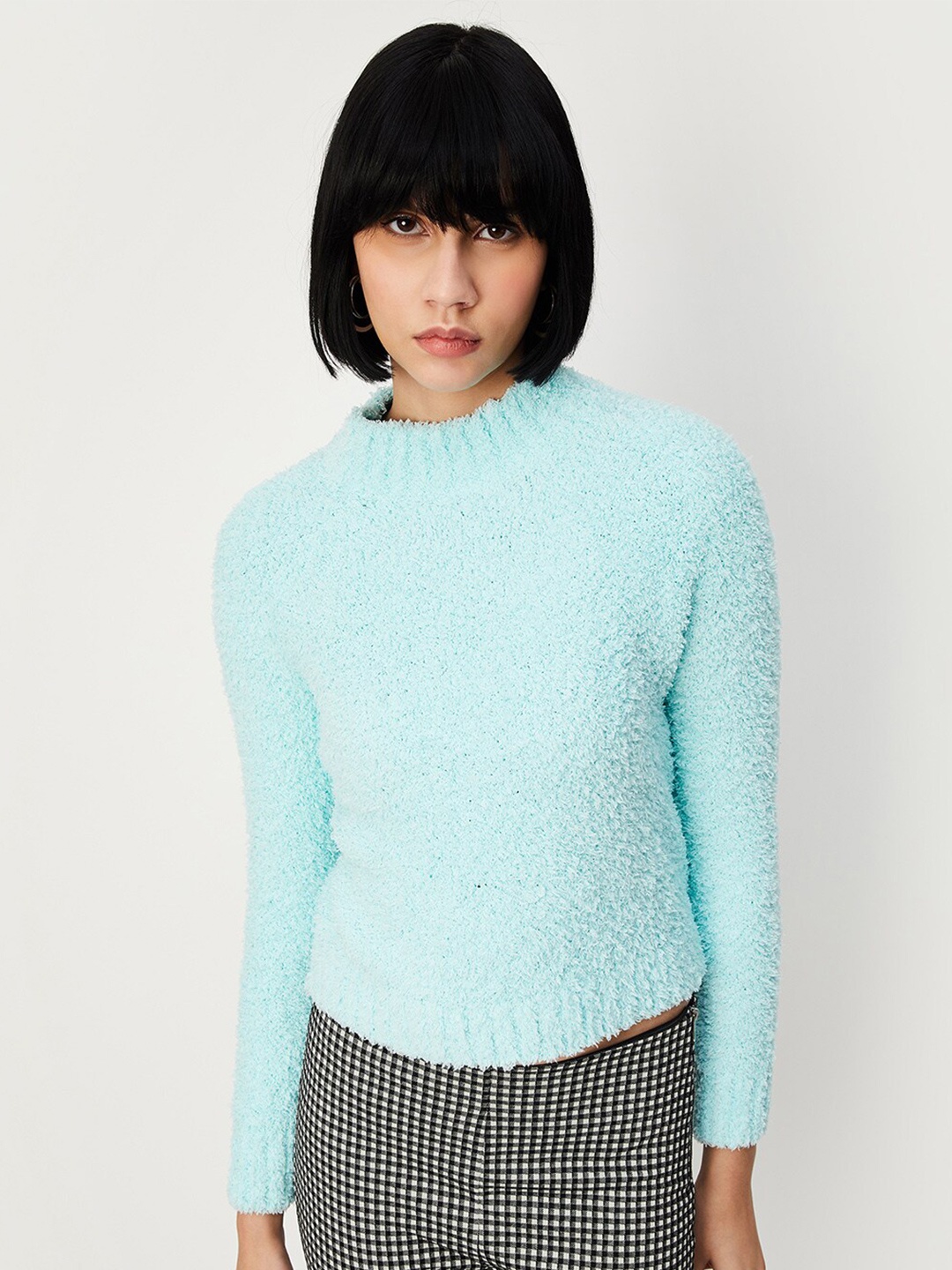 

max Turtle Neck Boucle Pullover Sweater, Blue