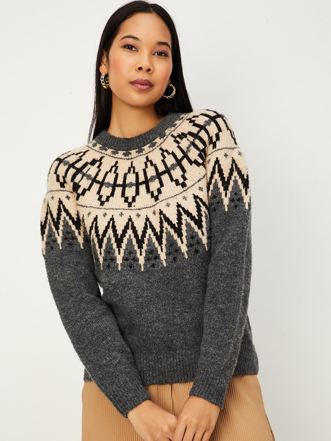 

max Self Designed Round Neck Pullover, Grey