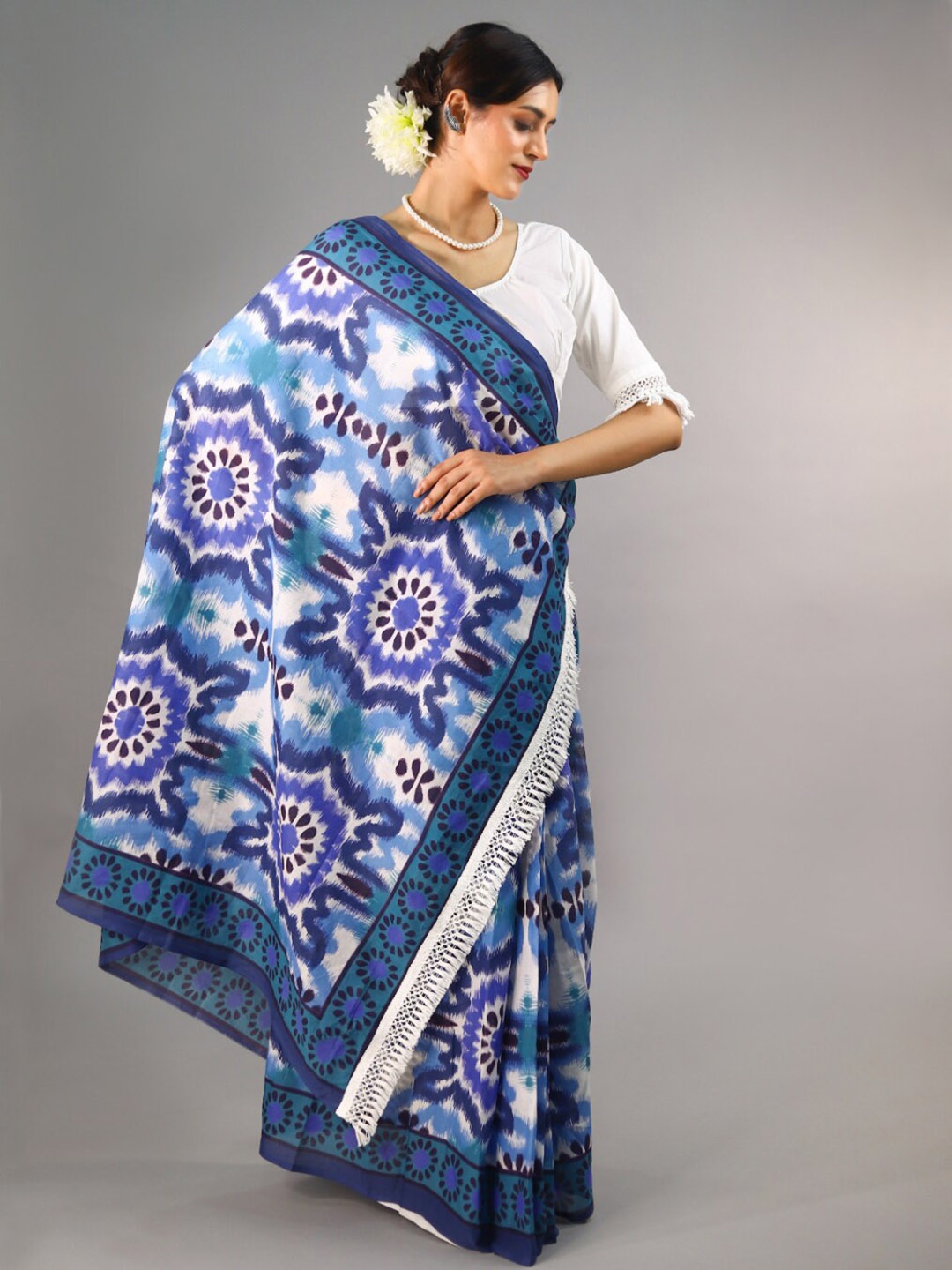 

BUTA BUTI Tie & Dyed Pure Cotton Saree, Blue