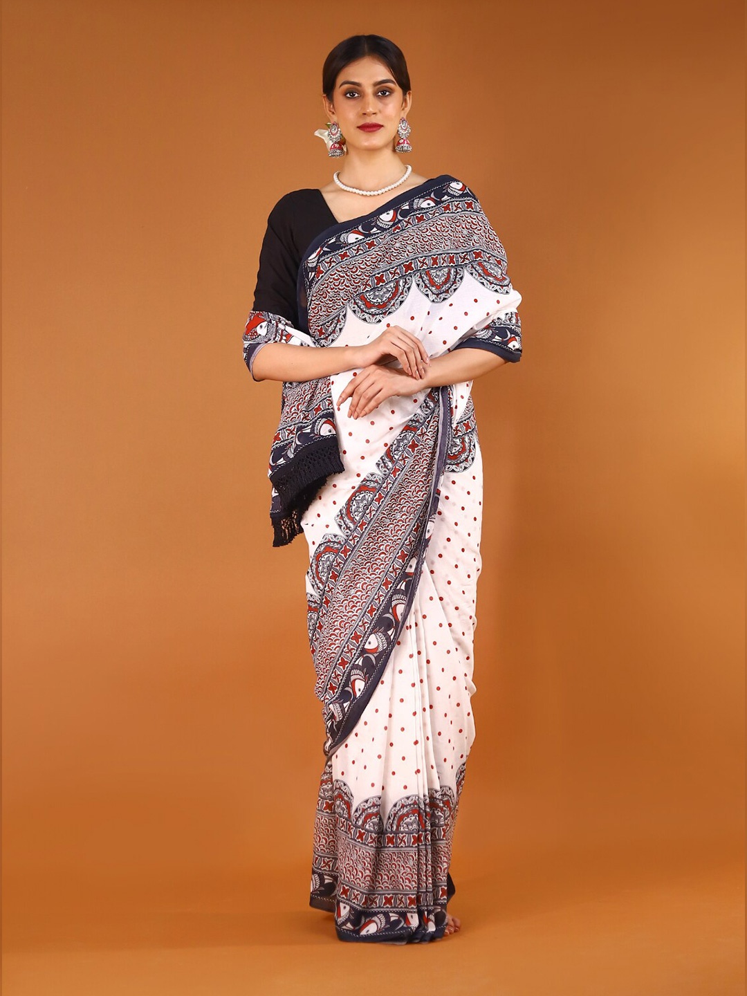 

BUTA BUTI Ethnic Motifs Printed Pure Cotton Saree, White