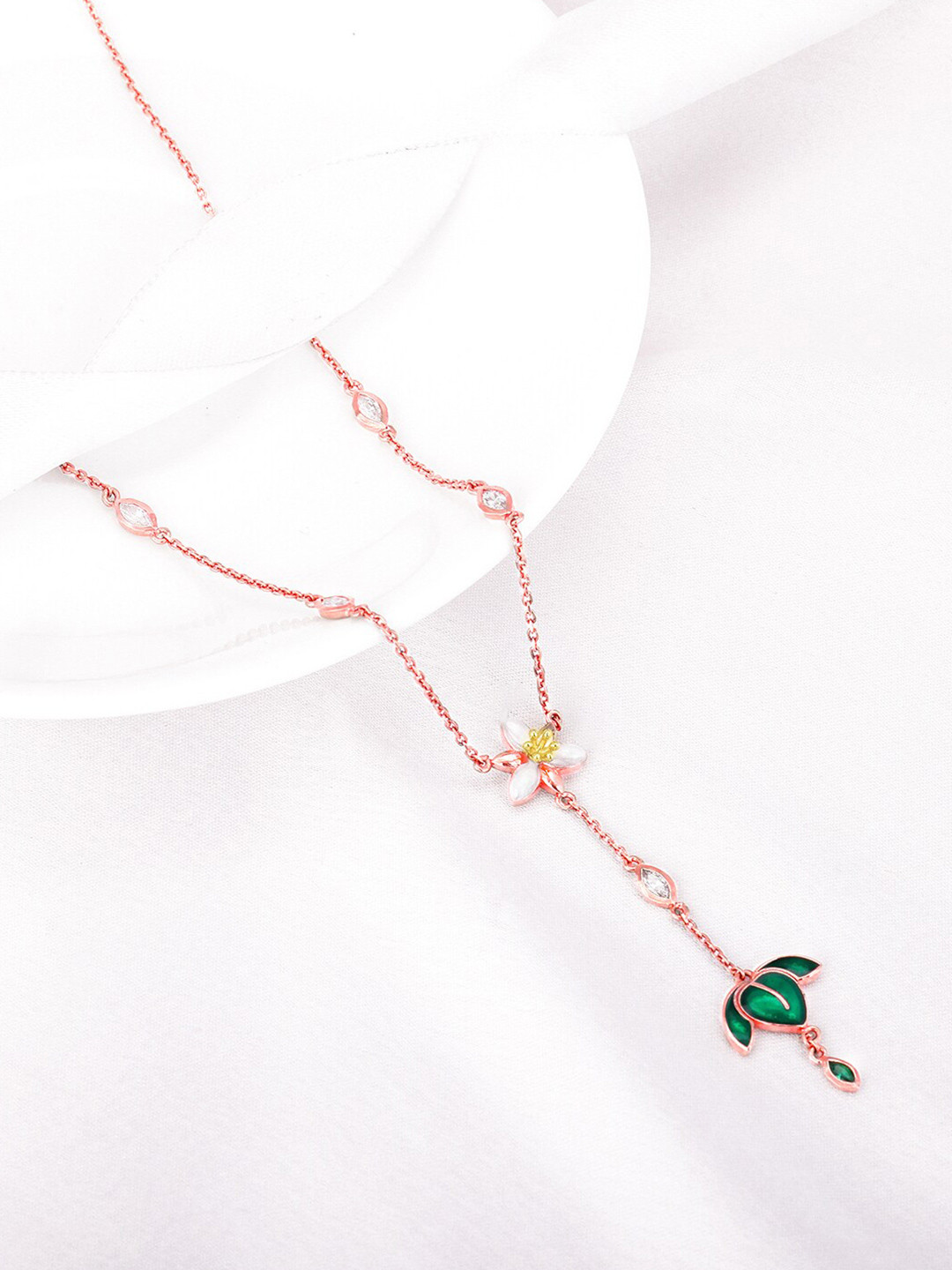 

GIVA Sterling Silver Rose Gold-Plated Stone Studded Necklace