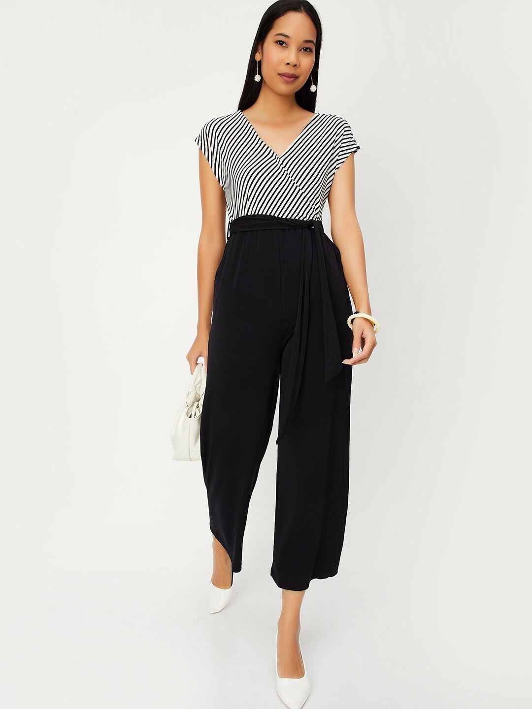 

max Striped V-Neck Basic Jumpsuit, Black