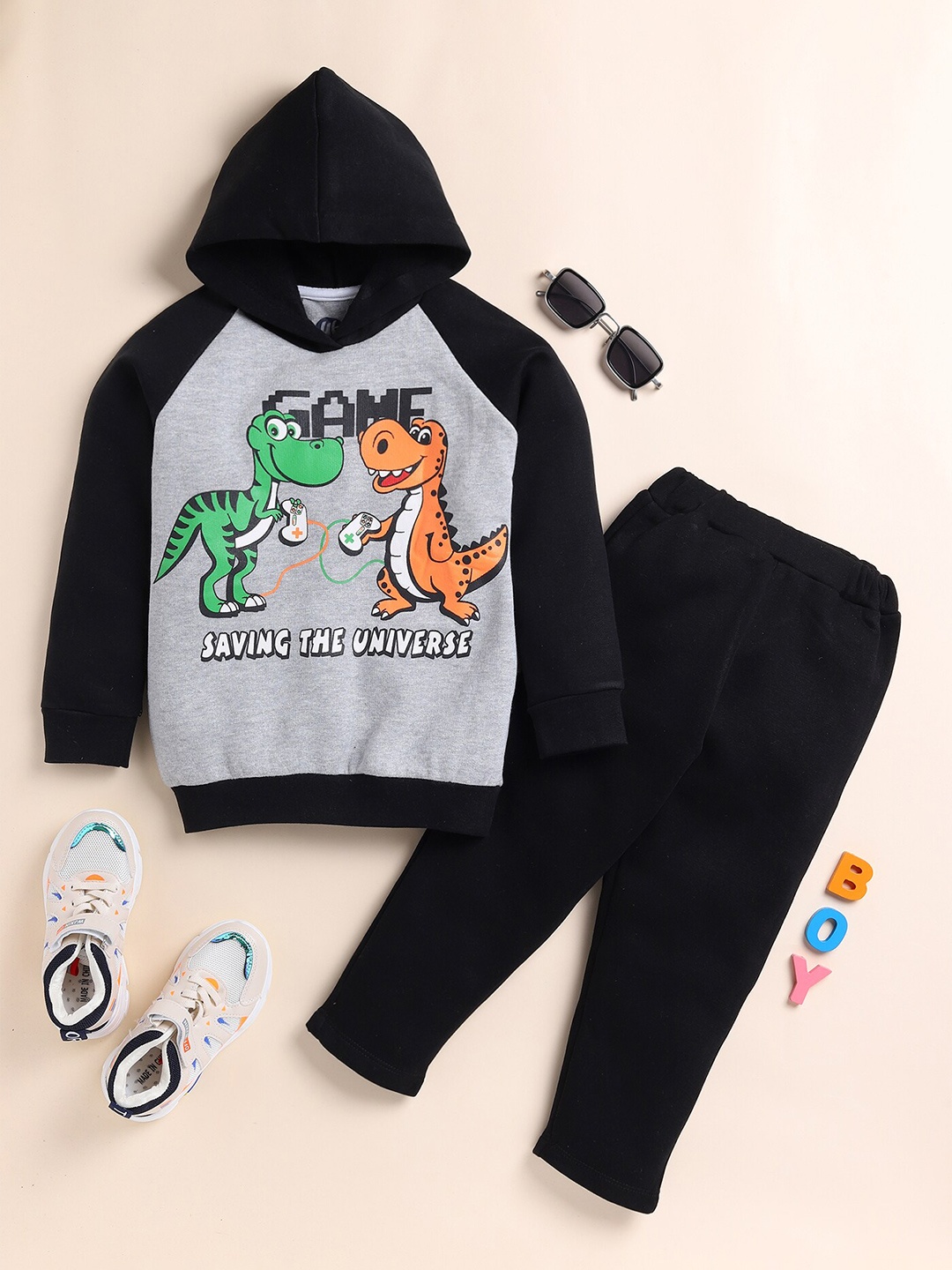 

YK Graphic Printed Hooded Pure Cotton Sweatshirts with Trousers, Black