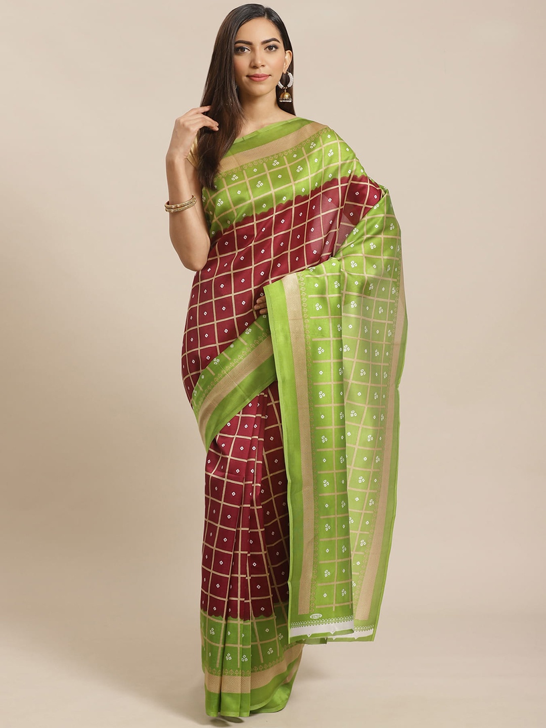 

Mitera Maroon & Green Bandhani Printed Saree