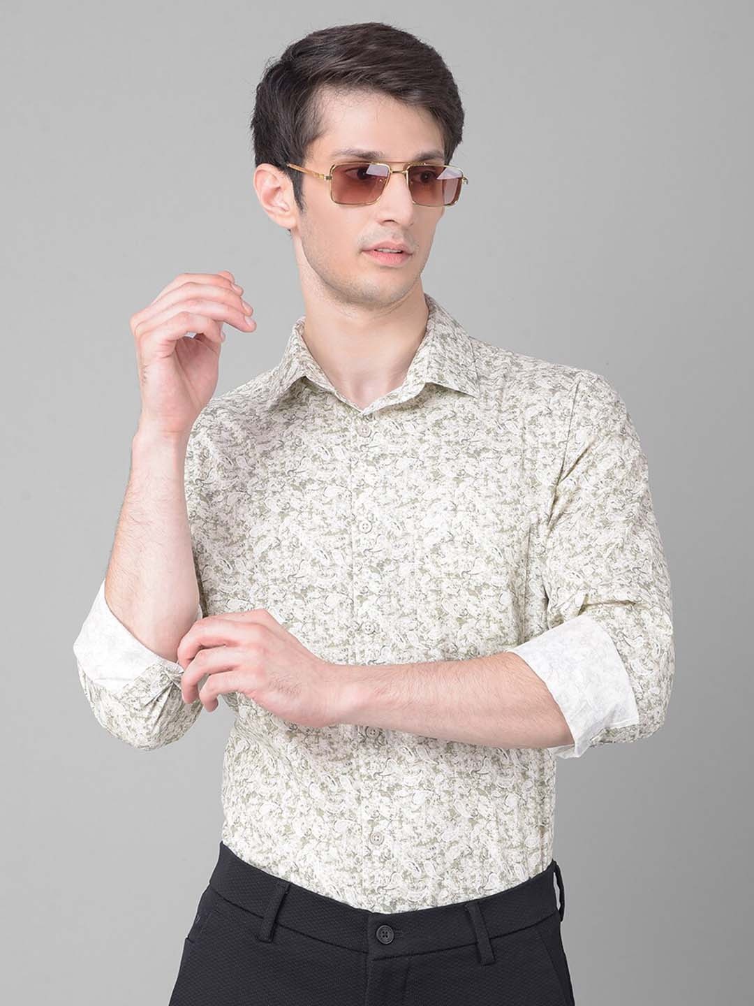 

Crimsoune Club Slim Fit Ethnic Motifs Printed Cotton Casual Shirt, Olive