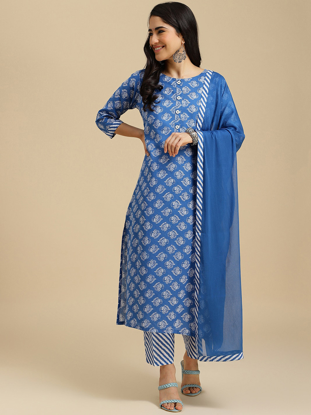 

J Turritopsis Ethnic Motifs Printed Regular Kurta With Trousers & Dupatta, Blue