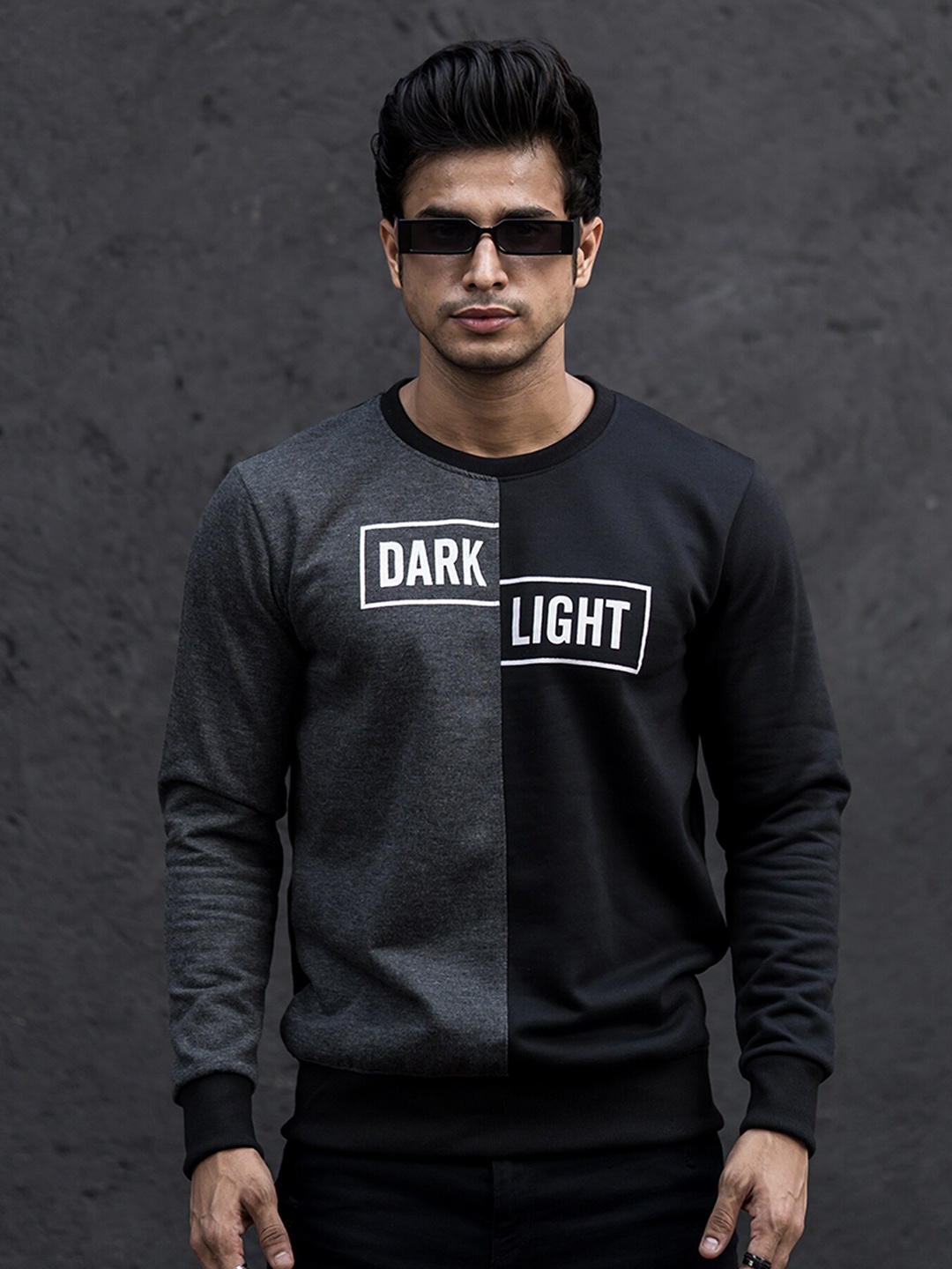 

Maniac Colourblocked Pure Cotton Pullover, Black