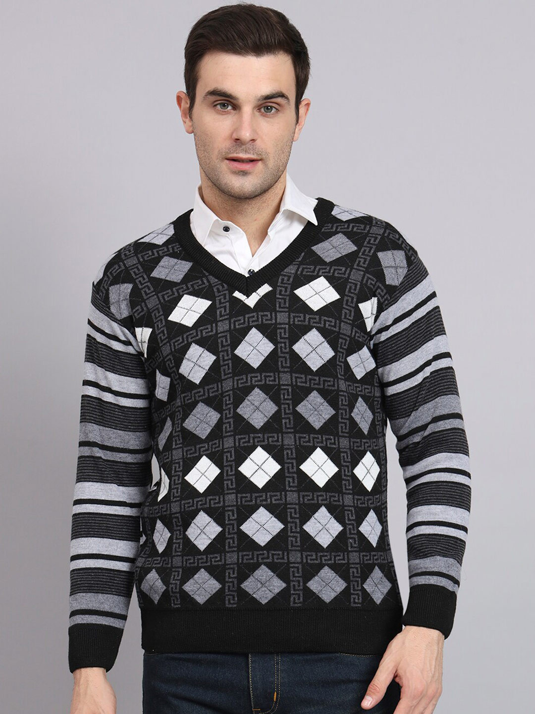 

eWools Geometric Self Designed Pure Wool Pullover, Black
