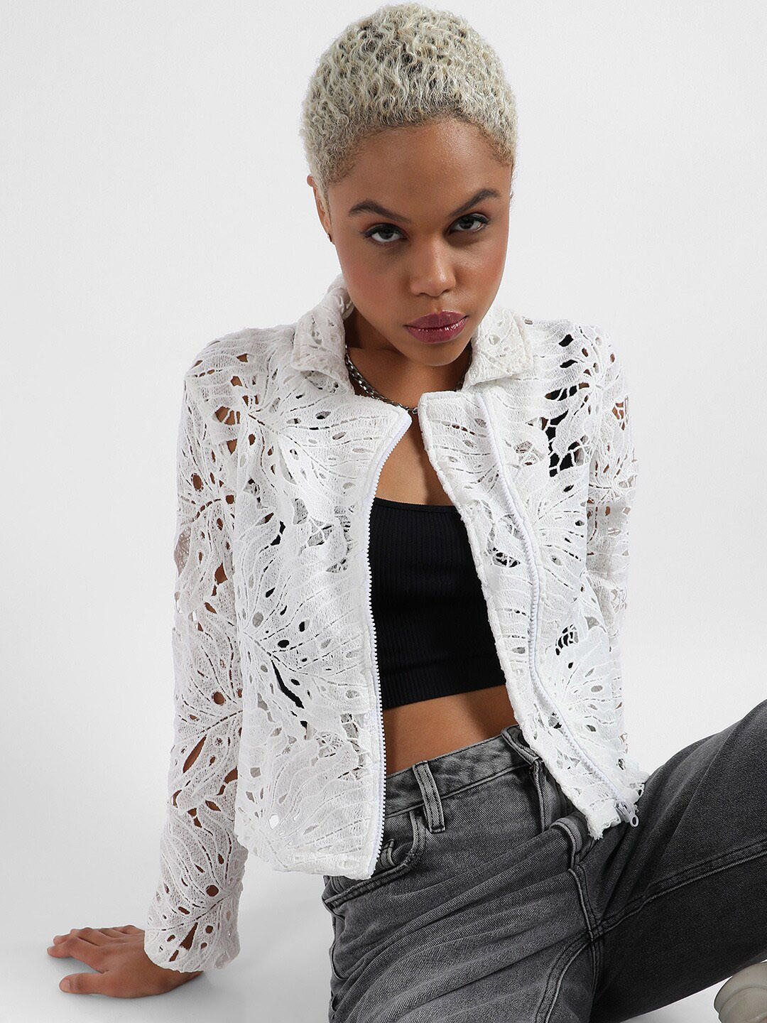 

Campus Sutra Floral Self Design Spread Collar Windcheater Tailored Jacket, White