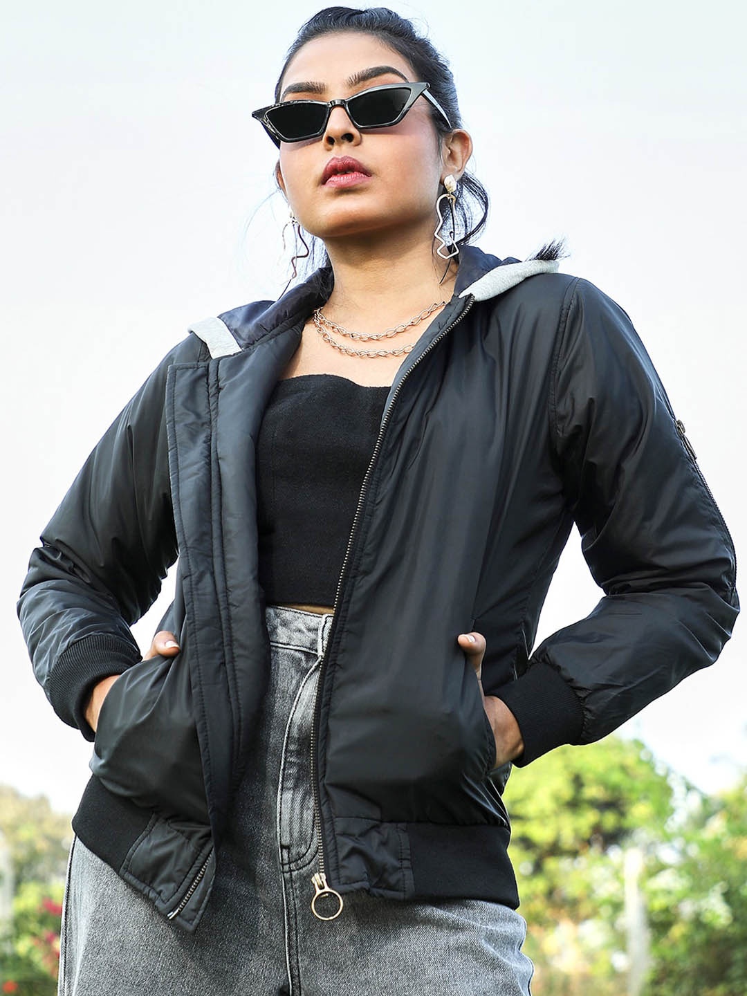 

Campus Sutra Washed Windcheater Crop Puffer Jacket, Black