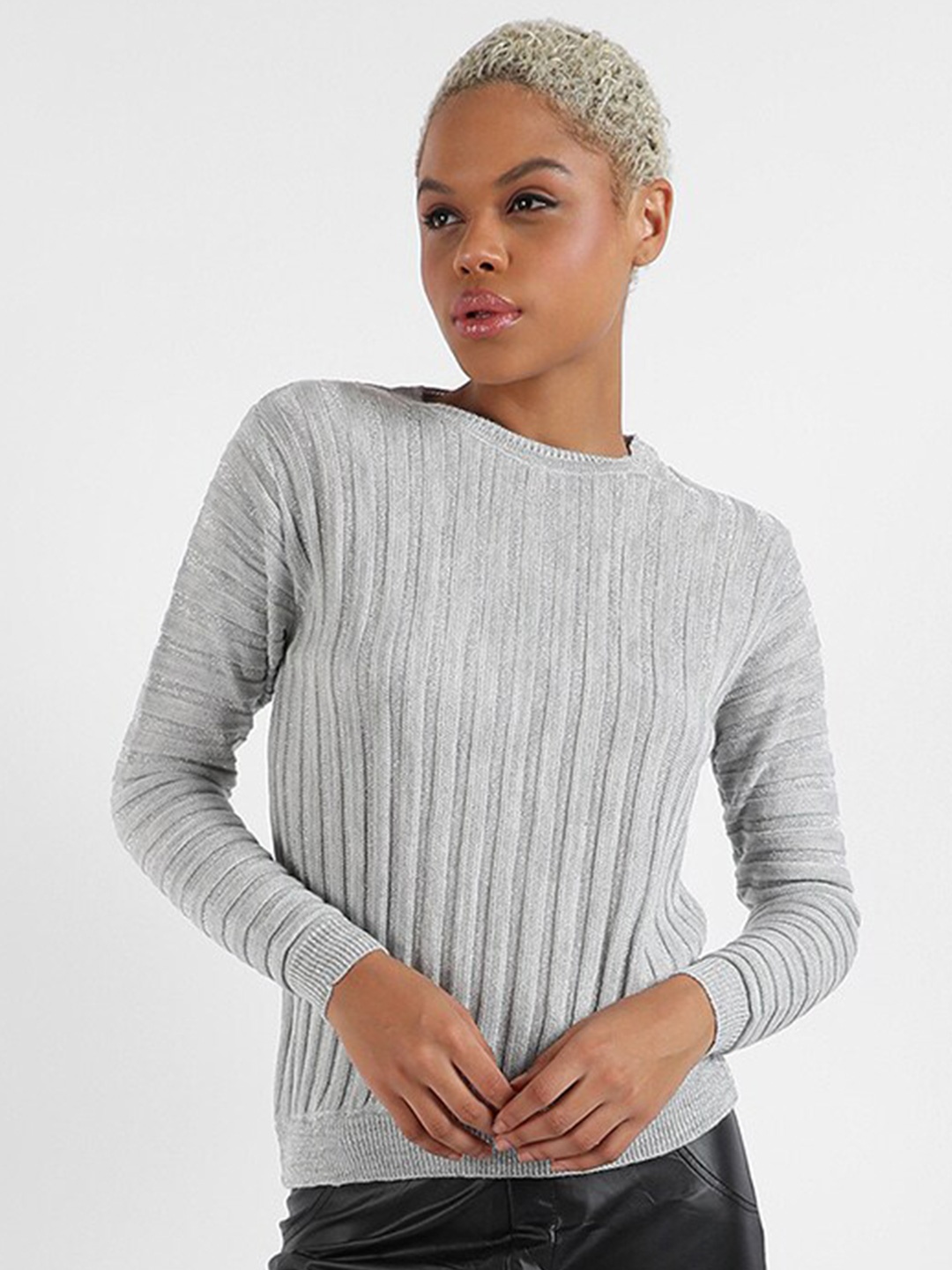 

Campus Sutra Ribbed Acrylic Pullover Sweater, Grey