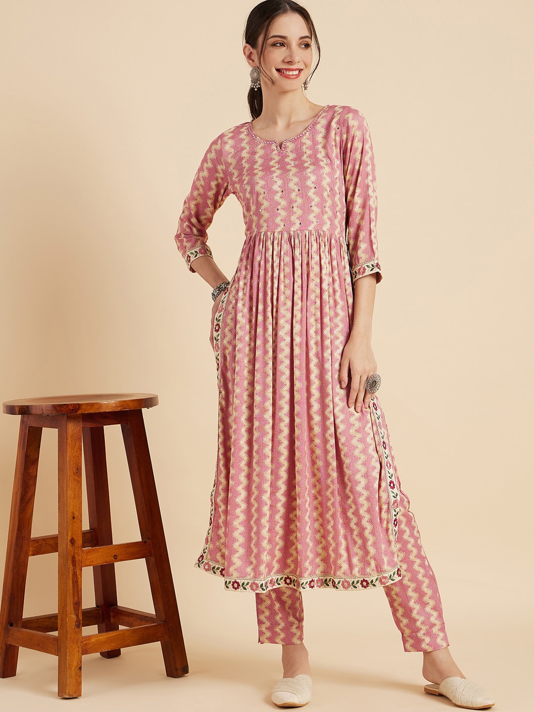 

Sangria Chevron Printed A-Line Kurta With Trouser, Pink