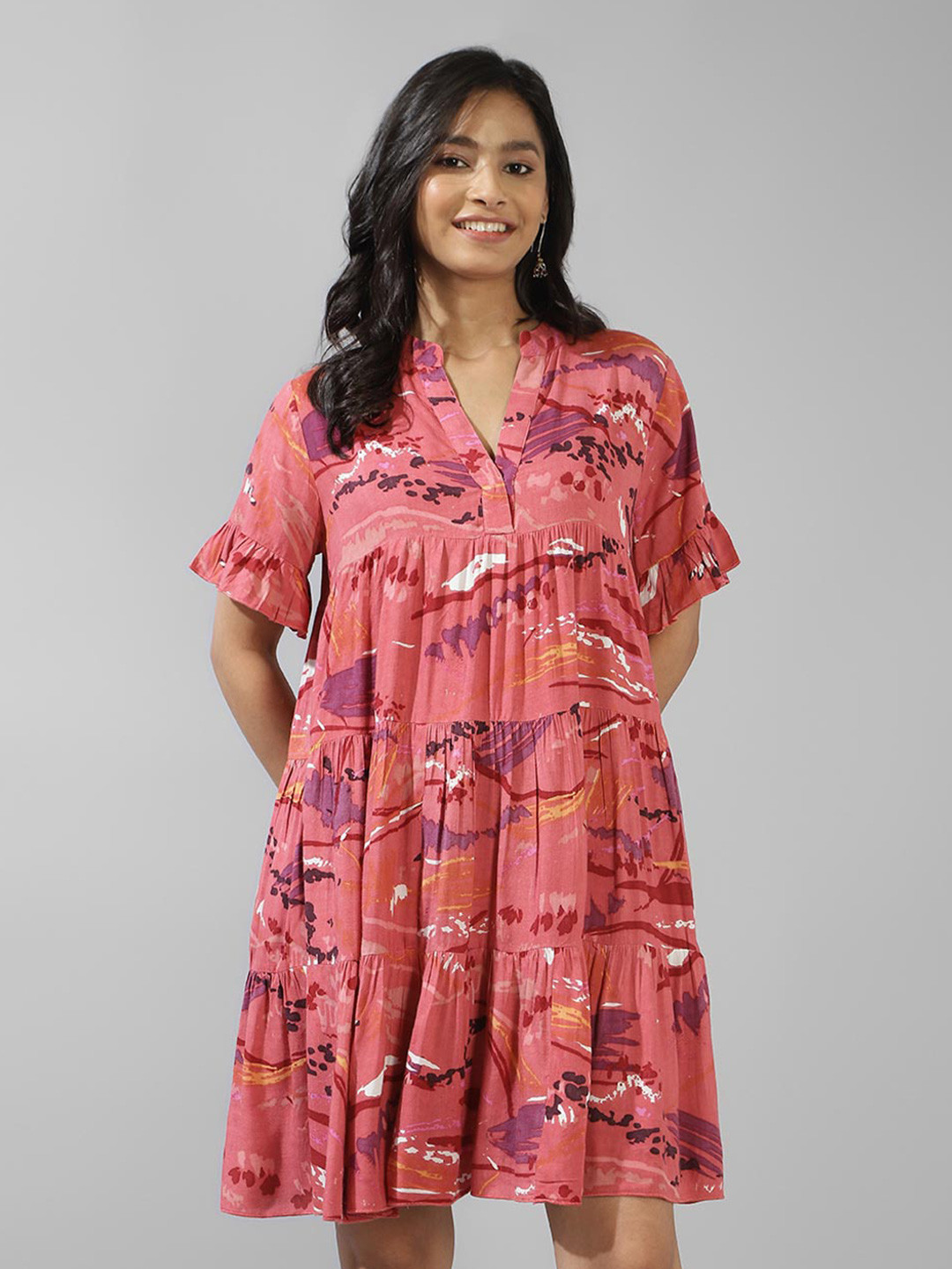 

Fabindia Abstract Printed Mandarin Collar Tiered A-Line Dress, Pink