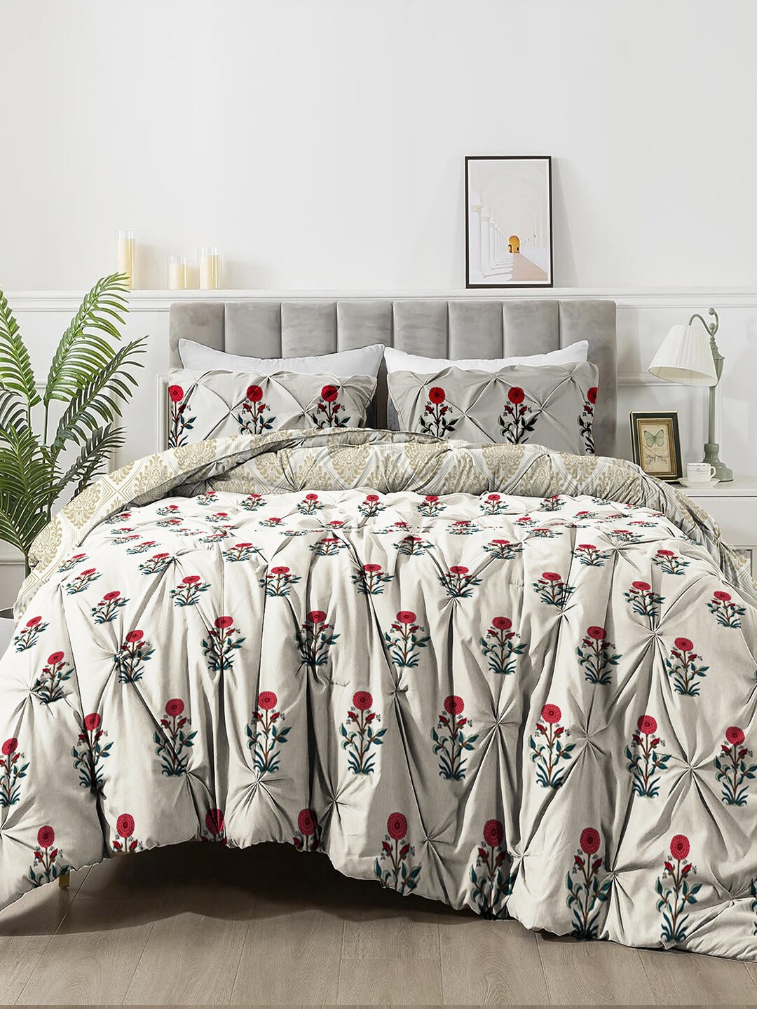 

The White Moss Off White Floral Microfiber Comforter With 2 Pillow Covers