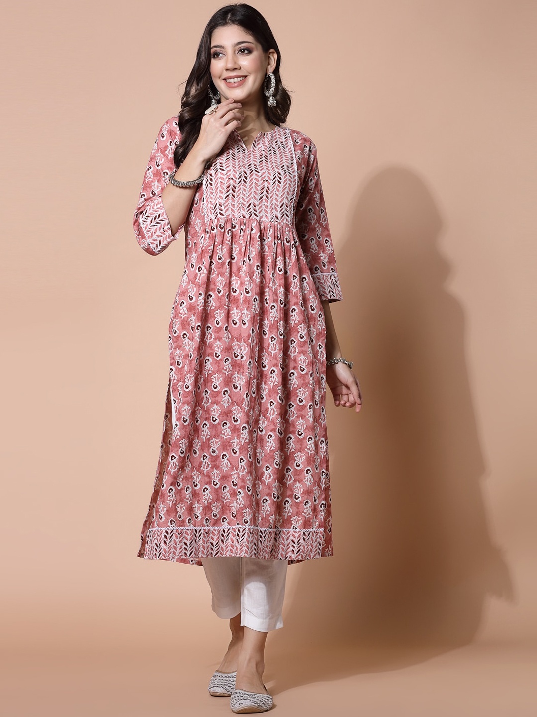 

LARGISH Ethnic Motifs Printed Pure Cotton Kurta, Peach