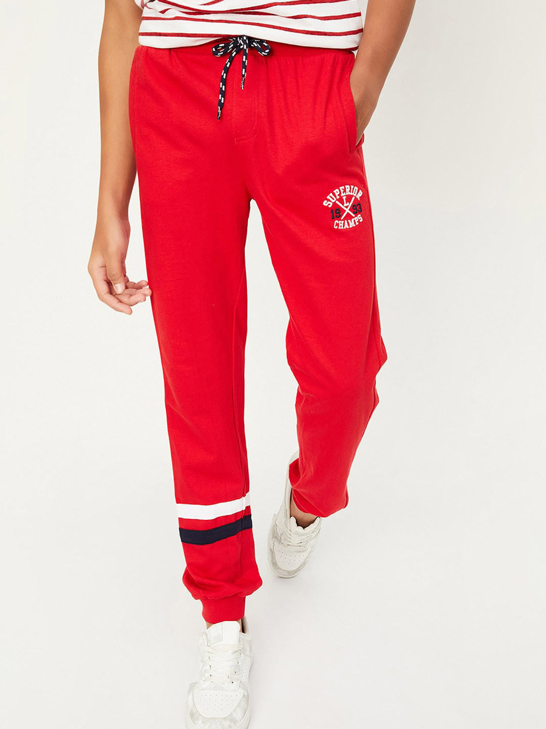 

max Boys Mid-Rise Pure Cotton Joggers, Red