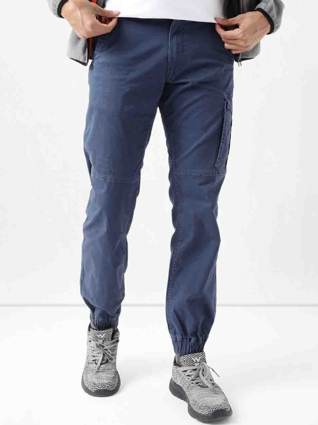 

Wildcraft Men Mid-Rise Relaxed Cargos Trousers, Blue