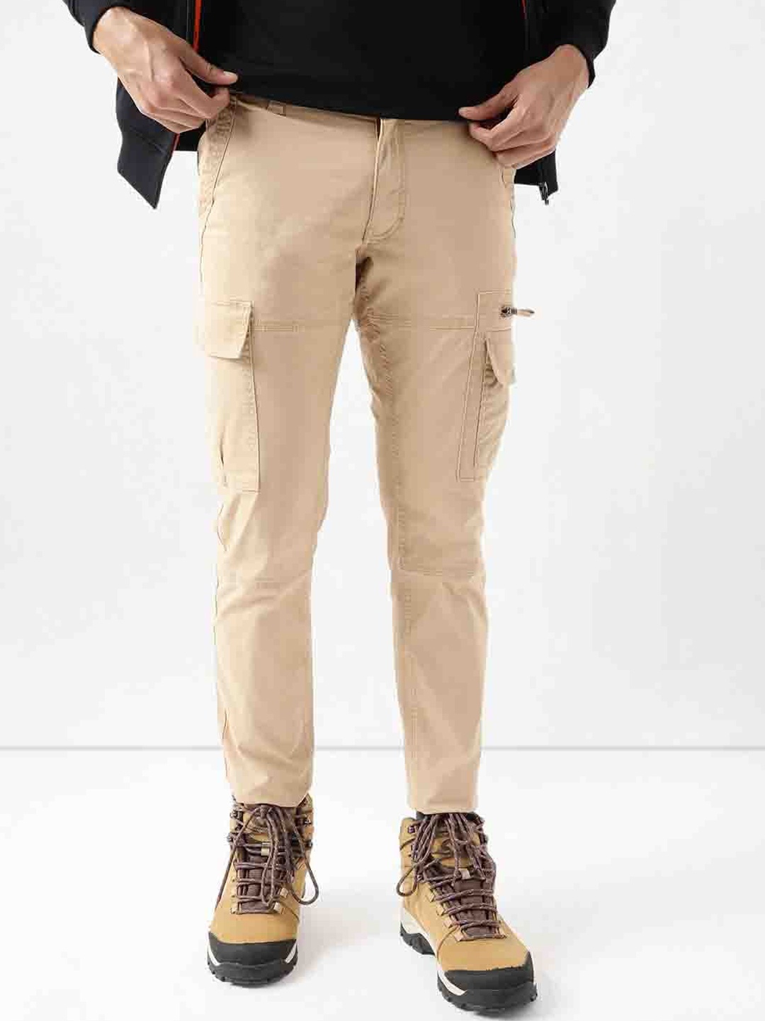 

Wildcraft Men Mid-Rise Relaxed Cargos Trousers, Khaki