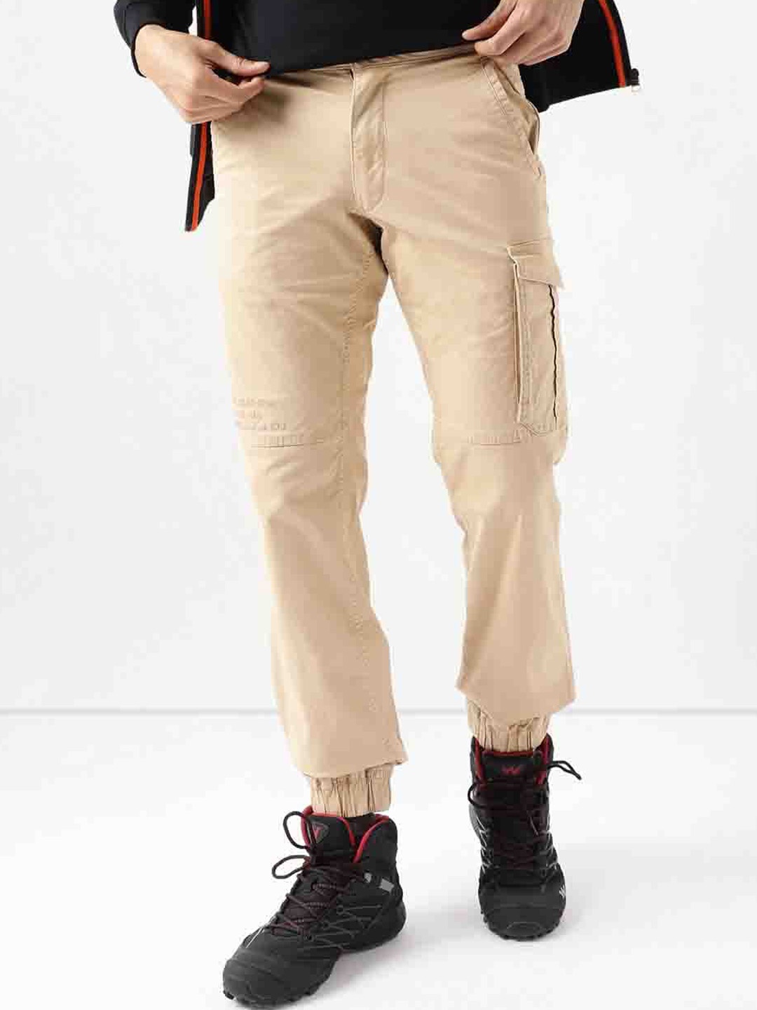 

Wildcraft Men Relaxed Mid-Rise Joggers, Khaki