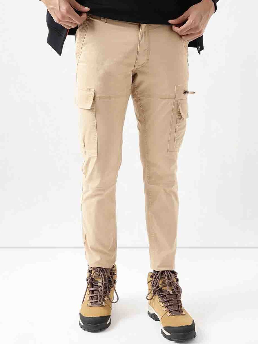 

Wildcraft Men Relaxed Mid Rise Cargos, Khaki