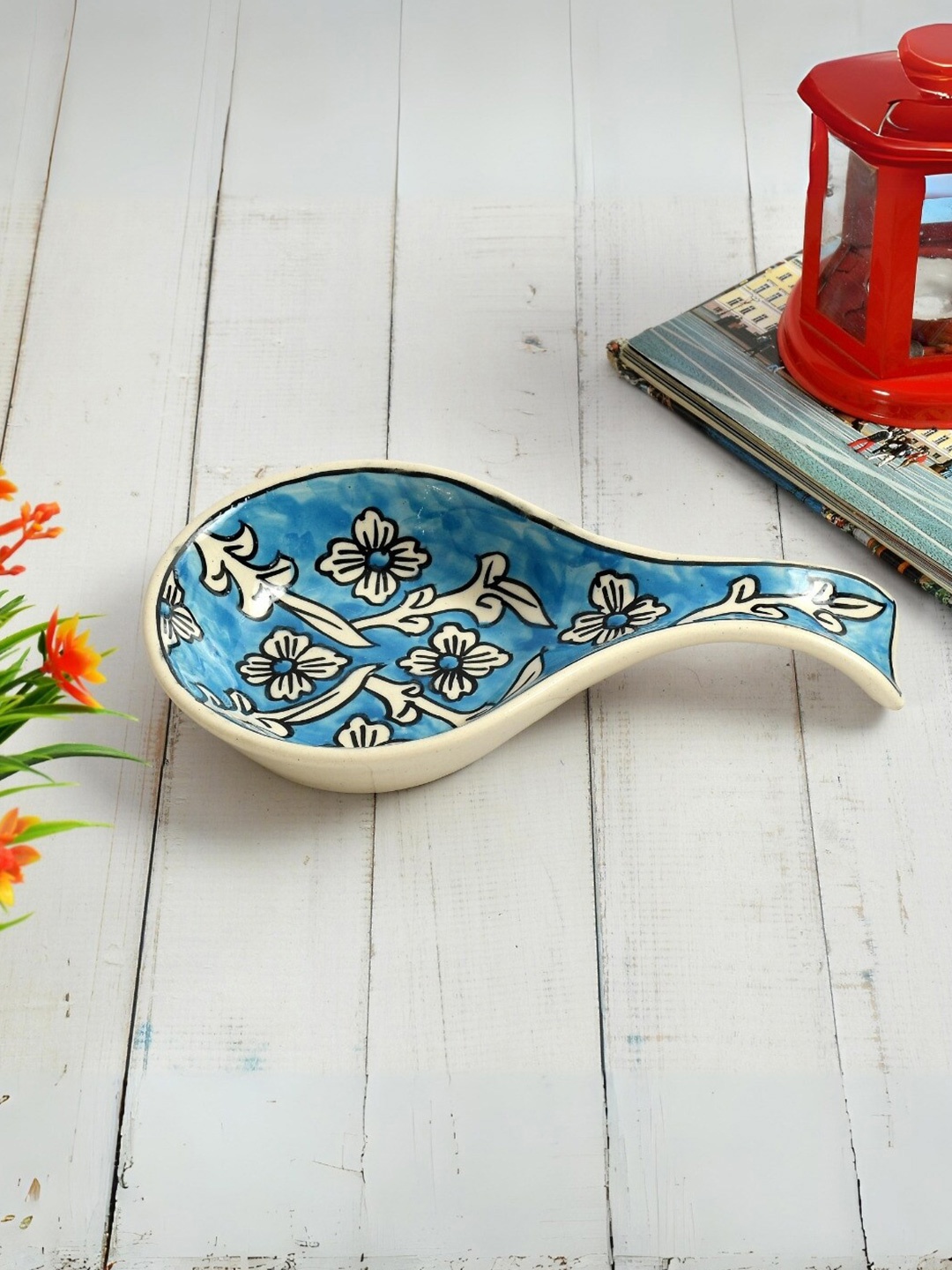 

CLIO'S HERITAGE STORE Blue & White Hand Painted Ceramic Serving Spoon Rest