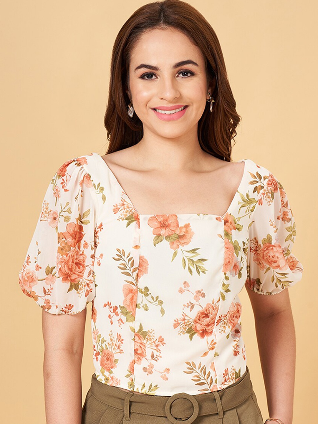 

Honey by Pantaloons Floral Print Square Neck Puff Sleeve Smocked Regular Crop Top, Off white