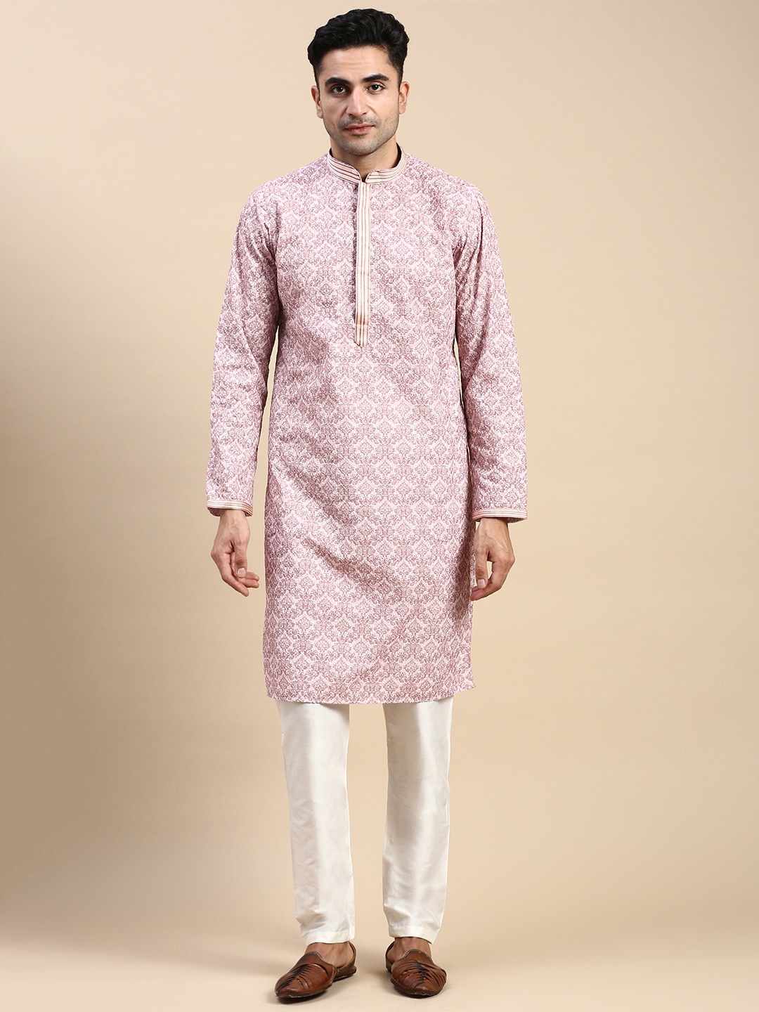 

Rishika Ethnic Motifs Printed Thread Work Regular Kurta With Pyjamas, Pink