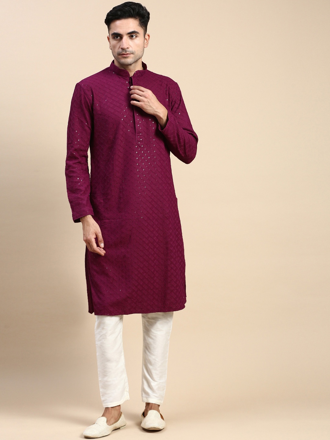 

Rishika Geometric Embroidered Regular Sequinned Kurta With Pyjama, Purple