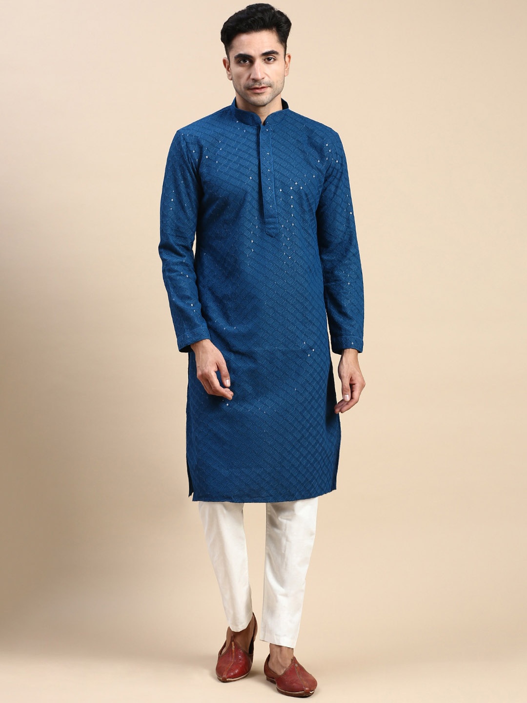 

Rishika Ethnic Motifs Embroidered Sequinned Kurta with Pyjamas, Blue