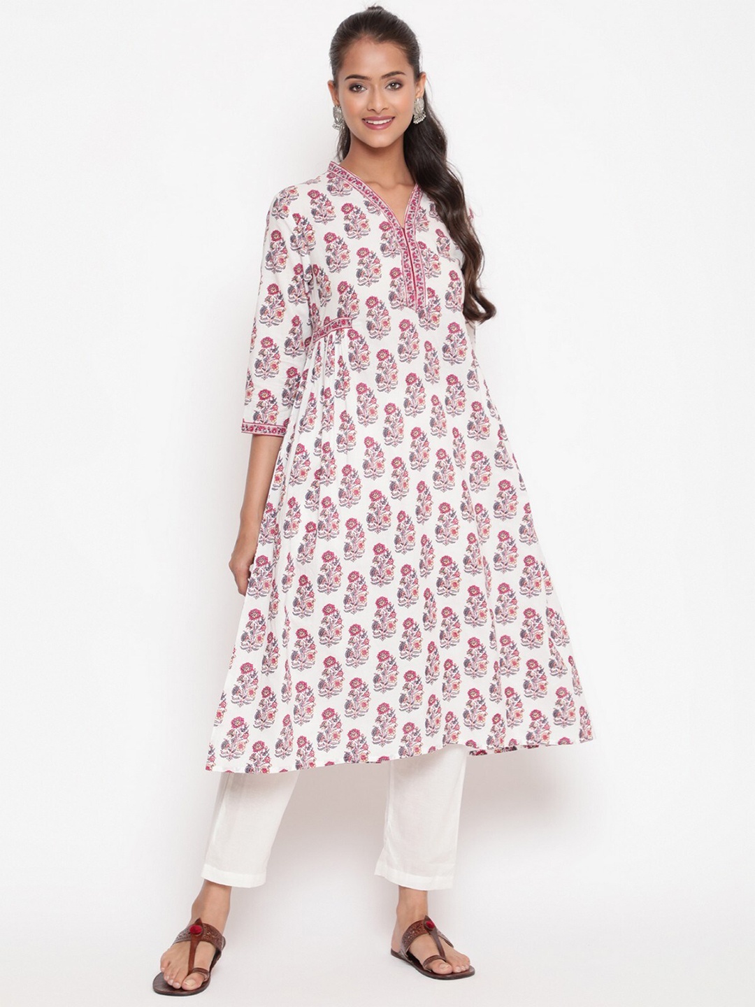 

SAVI Floral Printed A-Line Kurta, White