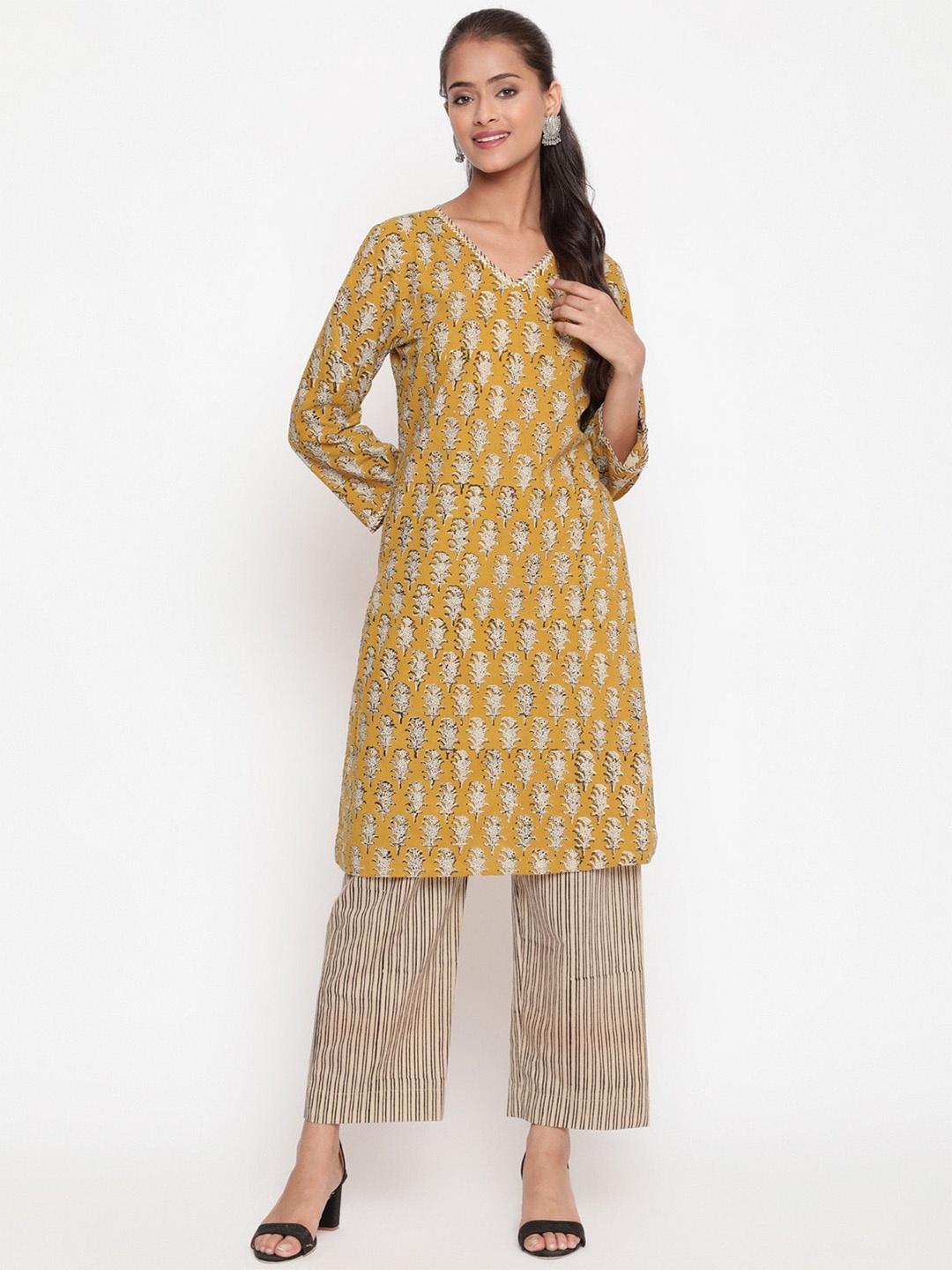 

SAVI Cotton Block Printed Kurta & Trousers Set, Mustard