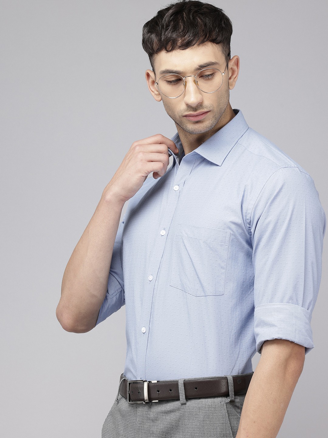 

Park Avenue Slim Fit Self Design Opaque Formal Shirt, Blue